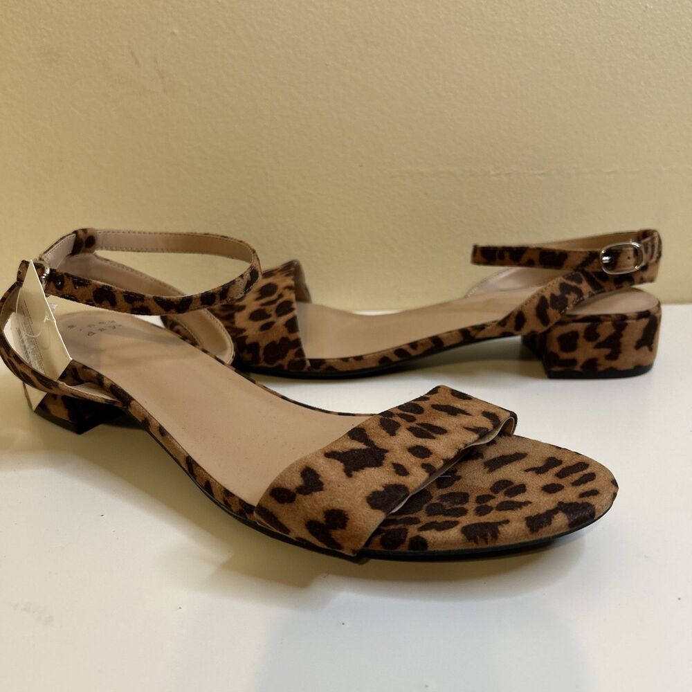 A New Day Women’s Winona Brown Leopard Print Ankle Strap Sandals FLAW - Picture 13 of 15